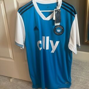 Soccer Jersey. Charlotte Football Club. Large